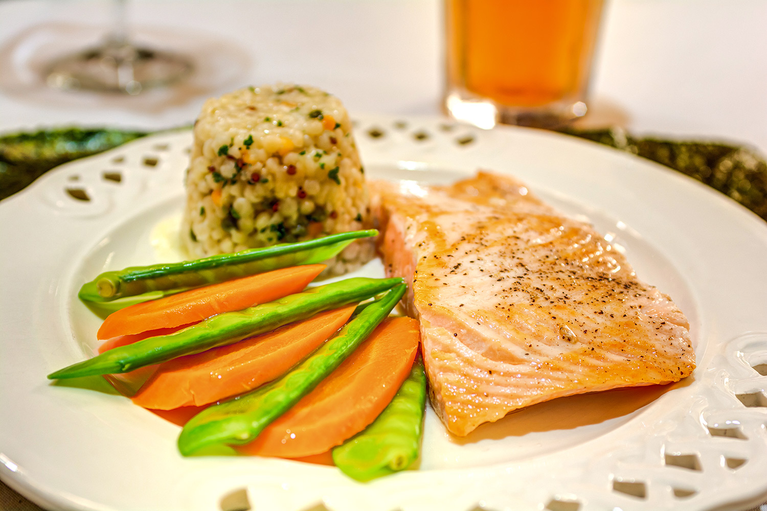 Cordata Court | Salmon, rice, and vegetables