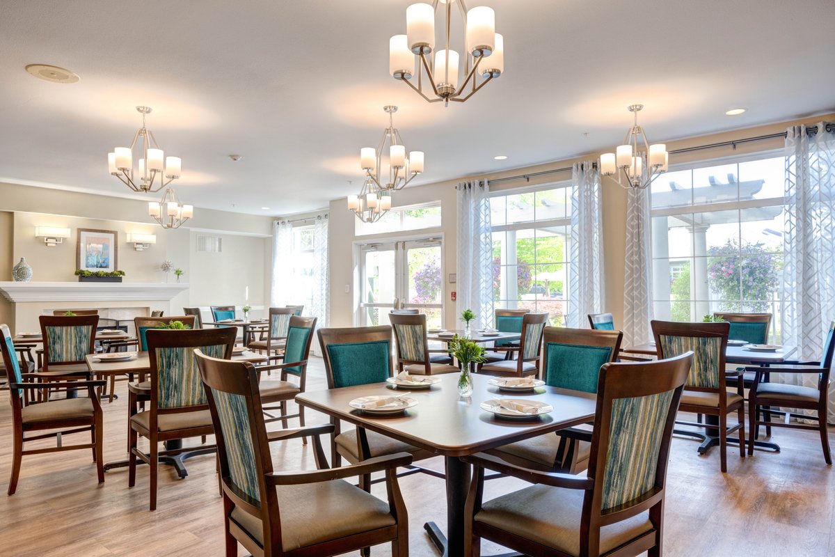 Cordata Court | Dining area