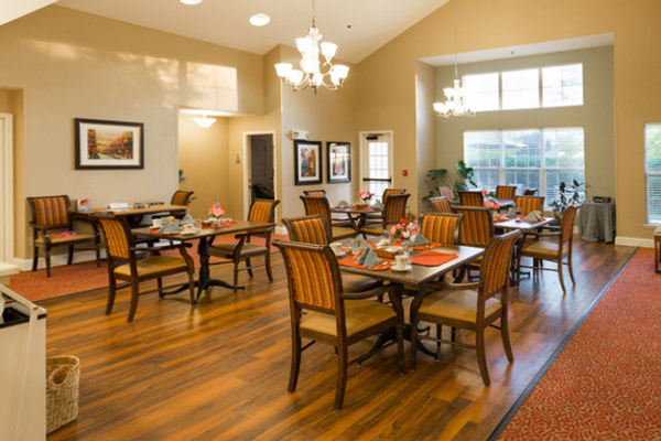 Elk Grove Park | Dining Hall
