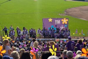 Seniors Walk to End Alzheimer's | Evergreen Place
