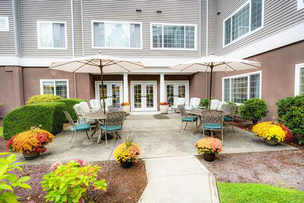 Gig Harbor Court | Back Patio Seating