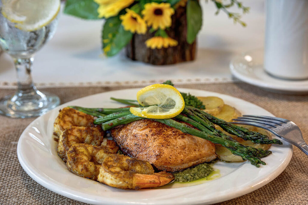 Gig Harbor Court | Chicken and Shrimp Dinner