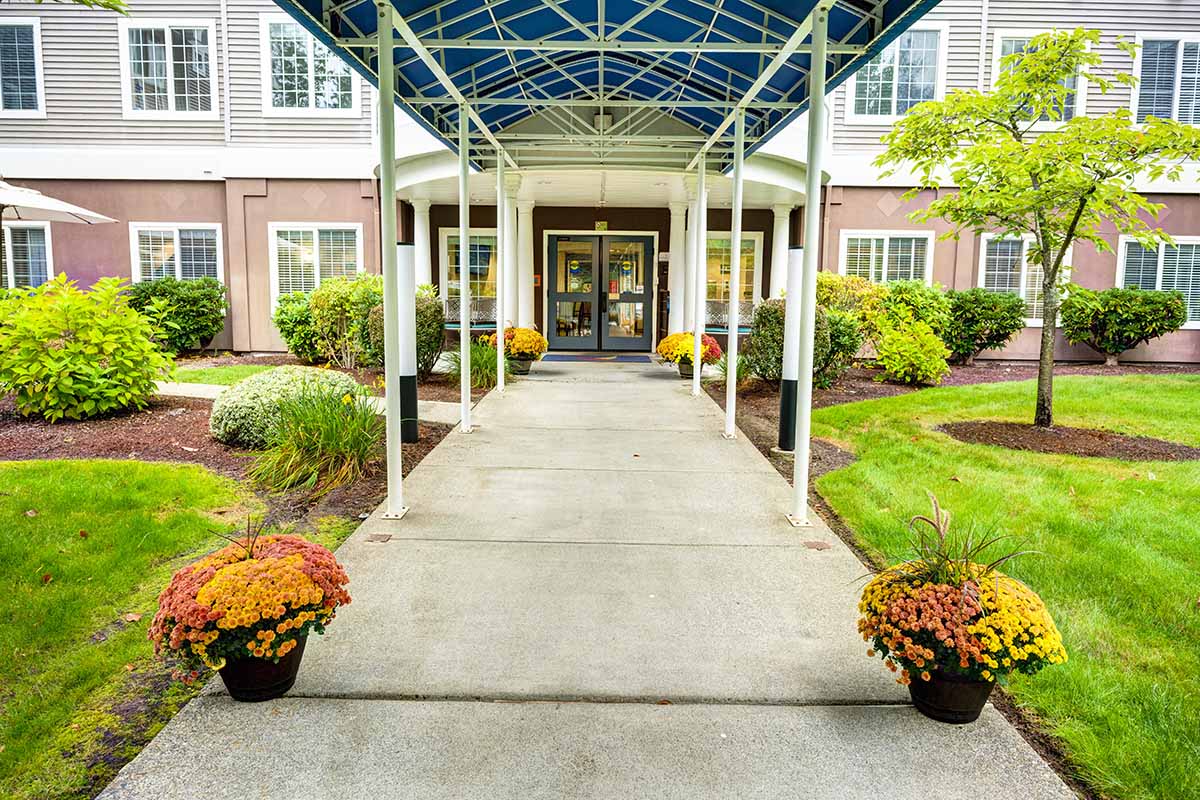 Gig Harbor Court | Front Entrance