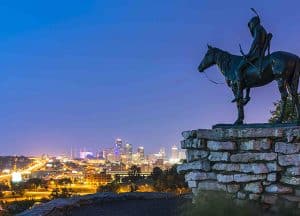 Glenwood Village of Overland Park | Local Kansas City statue