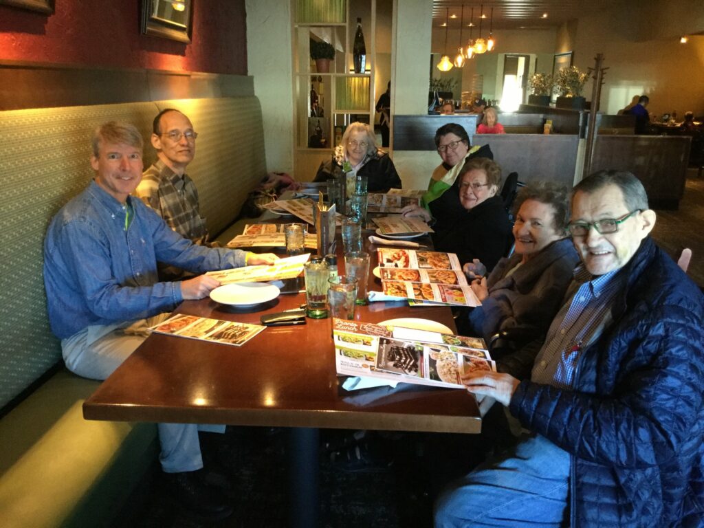 Glenwood Village of Overland Park | Restaurant outing