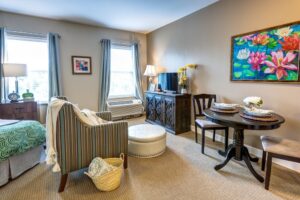 Pegasus Senior Living | Glenwood Village at Overland Park Apartment