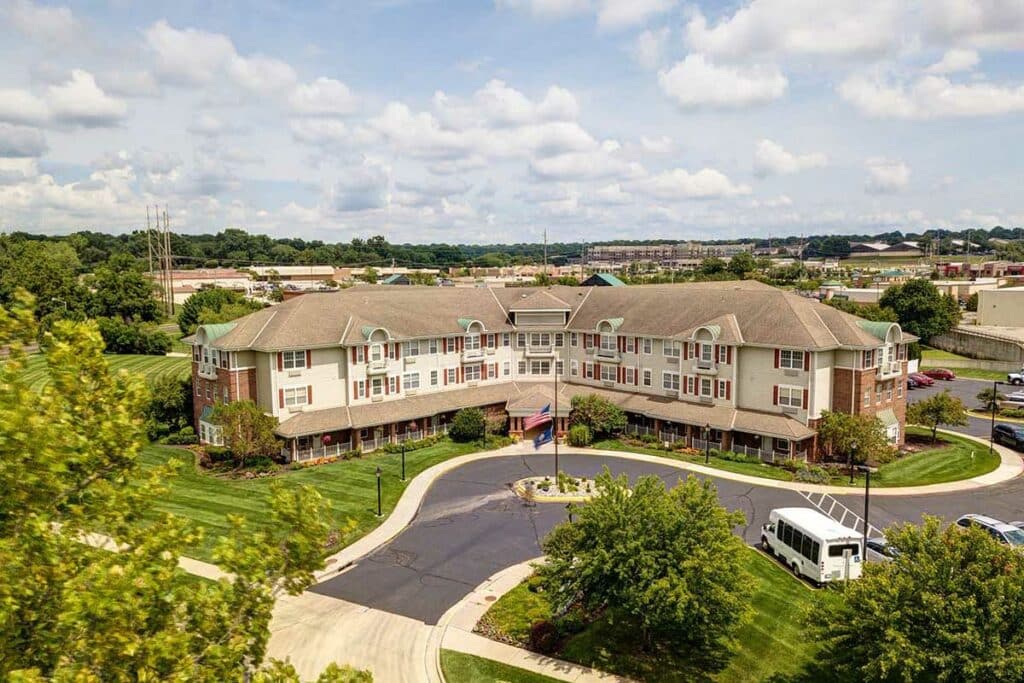 Assisted Senior Living in Overland Park, KS Glenwood Village