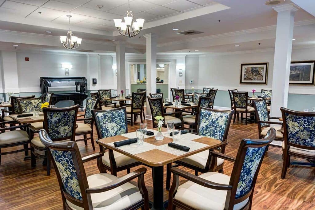 Historic Roswell Place | Dining room