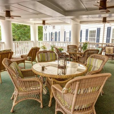 Historic Roswell Place | Covered porch