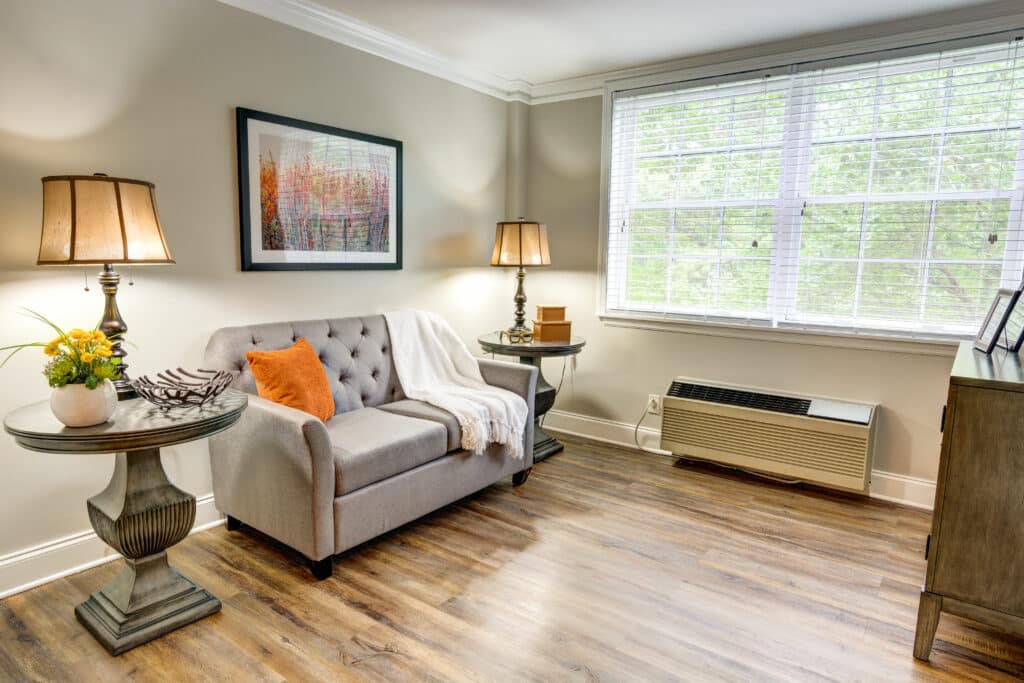 Magnolia Place of Roswell | Living Room