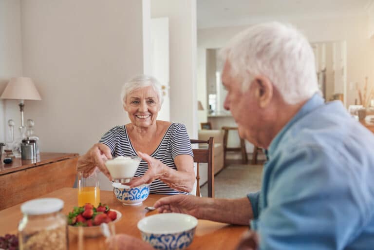 Parmer Woods at North Austin | Senior couple enjoying breakfast