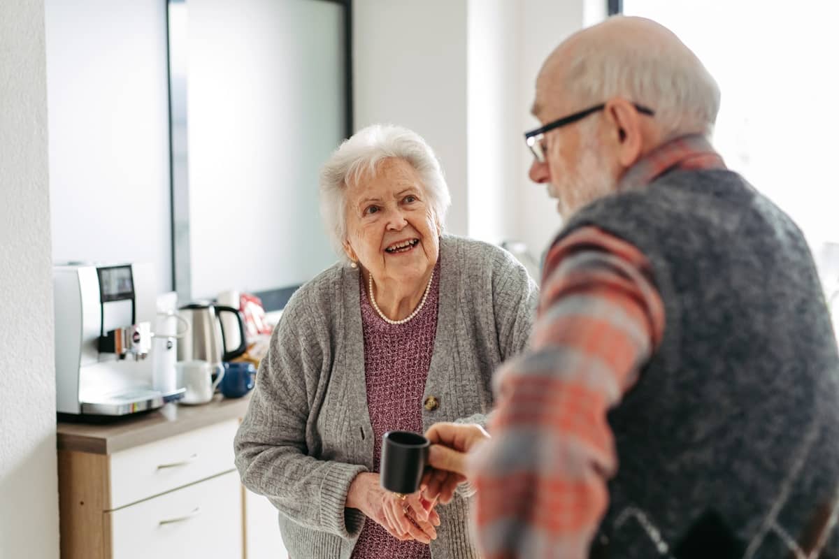 What Is Sundowning Syndrome? Signs, Symptoms and How To Help