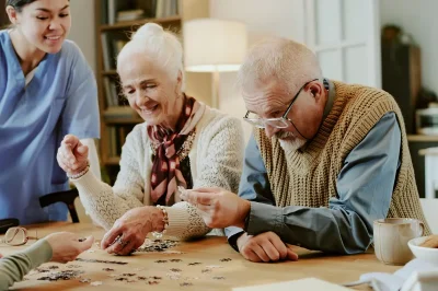Pegasus Landing of Round Rock | seniors playing cards
