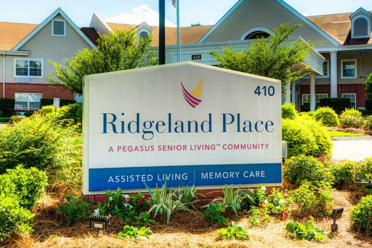 Ridgeland Place - Front sign