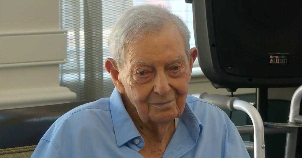 Navy Veteran Receives High Honor | Ridgeland Place