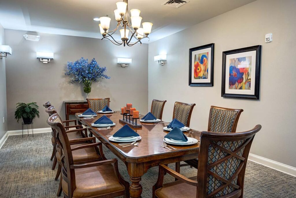 Ridgmar Place | Dining Room Table