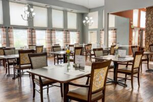 The Chateau at Gardnerville | Dining room