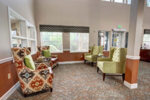 The Chateau at Gardnerville | Lobby seating area
