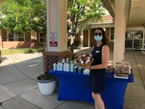 The Courtyards at Mountain View | Muffin Pickup