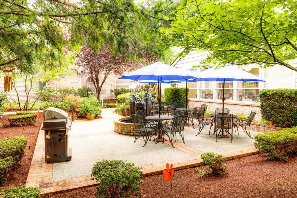 The Gardens at Marysville | Outdoor Patio