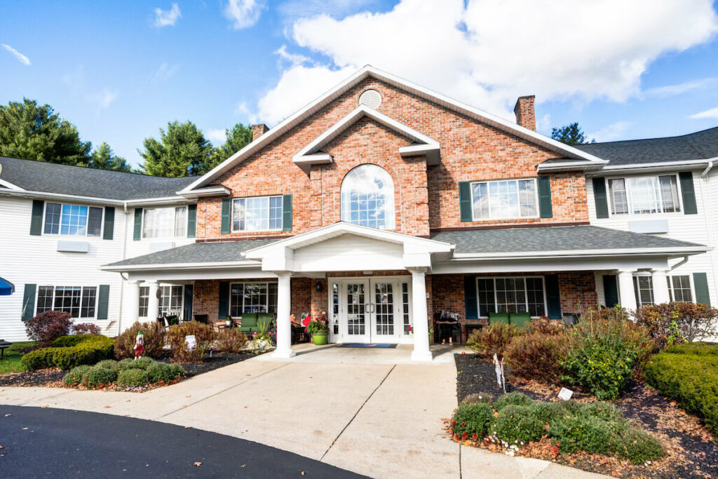 The Landing at Queensbury | Outdoor Entrance