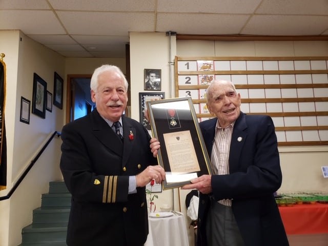 The Rivers at Puyallup | Resident Loren Kissick with award