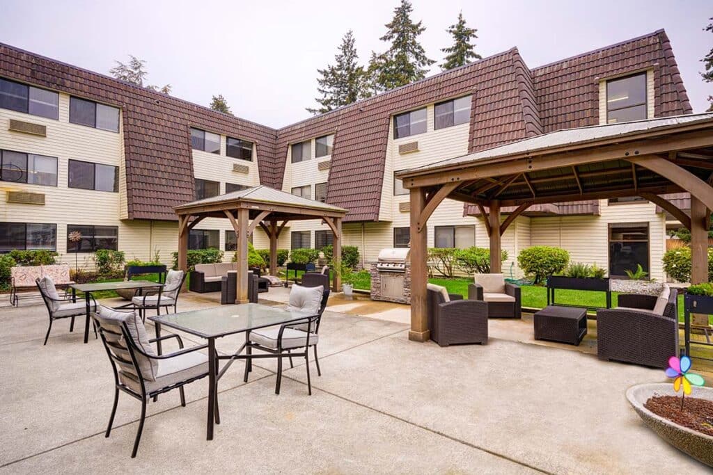 The Rivers at Puyallup | Courtyard