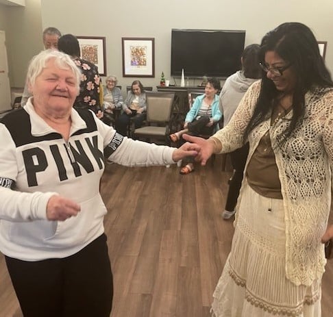 The Village at Rancho Solano | Resident dancing