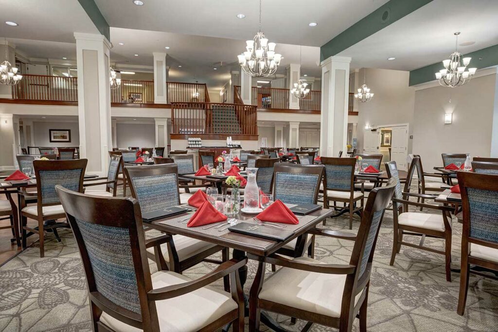 Town Village Crossing | Dining Room