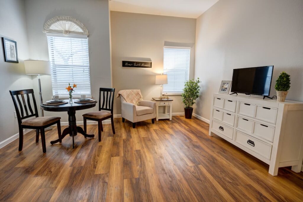 Tucson Place | Tucson Retirement and Luxury Senior Living Options