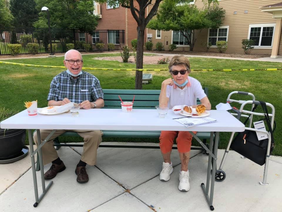 Pegasus Senior Living | Denver seniors at picnic